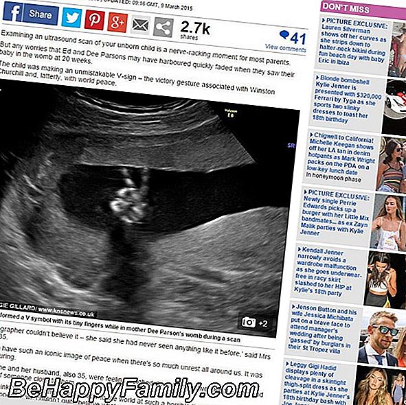 Le fœtus fait le signe de la victoire lors d'une échographie