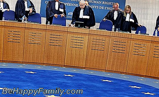A strasbourgi bíróság elutasítja Olaszországot a névtelen születésről szóló törvény miatt